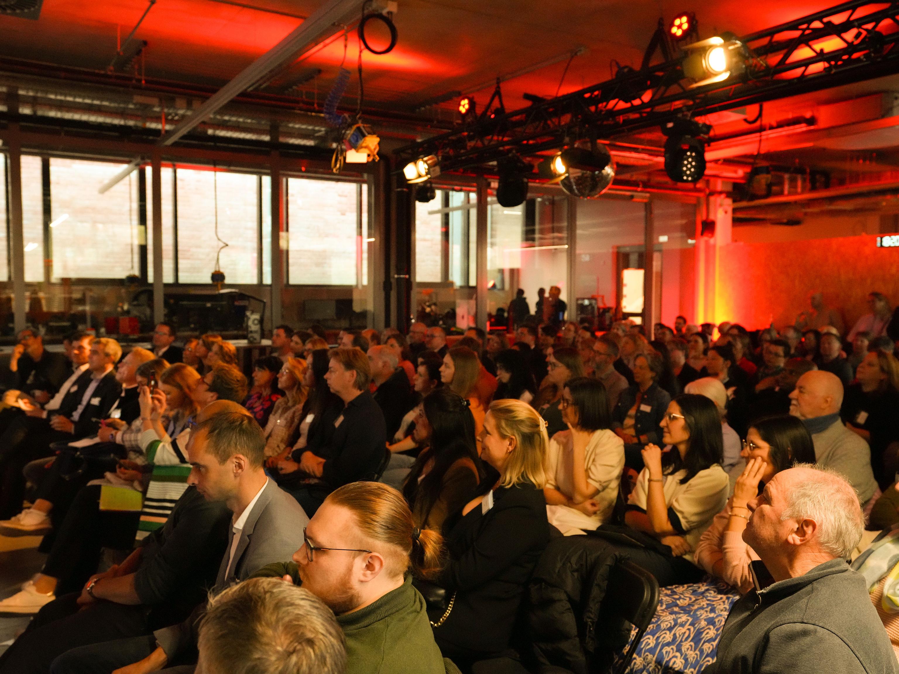 Impression 11 für Nachbericht Rückblick auf die „Nacht der Bewerber“ – Gründerpreis 2024/25